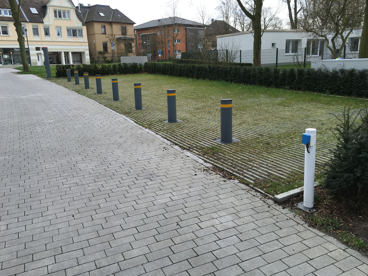 Elektromechanischer Poller - Parkplatzsicherung